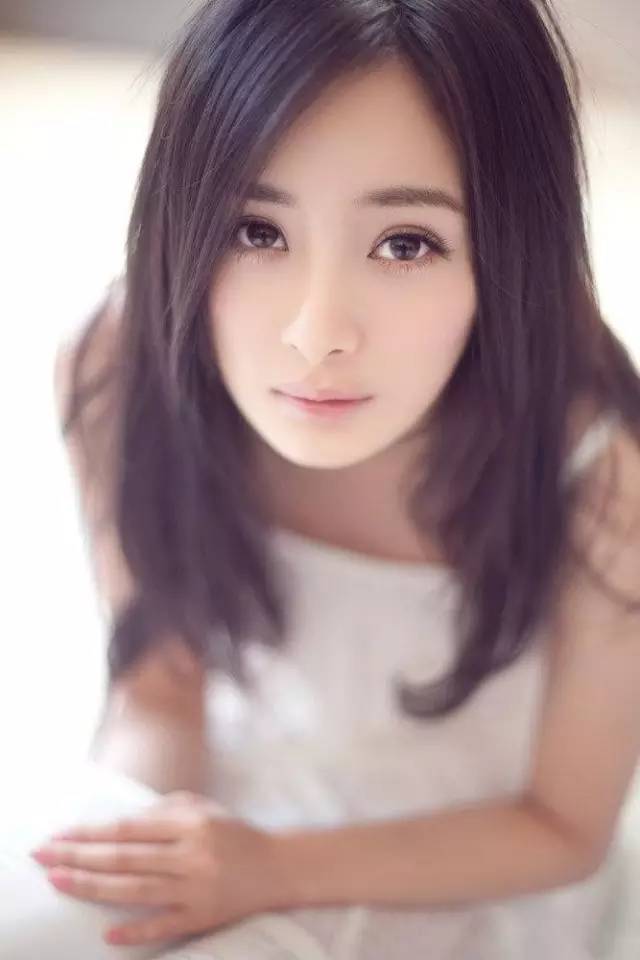 雨伞下的秘密